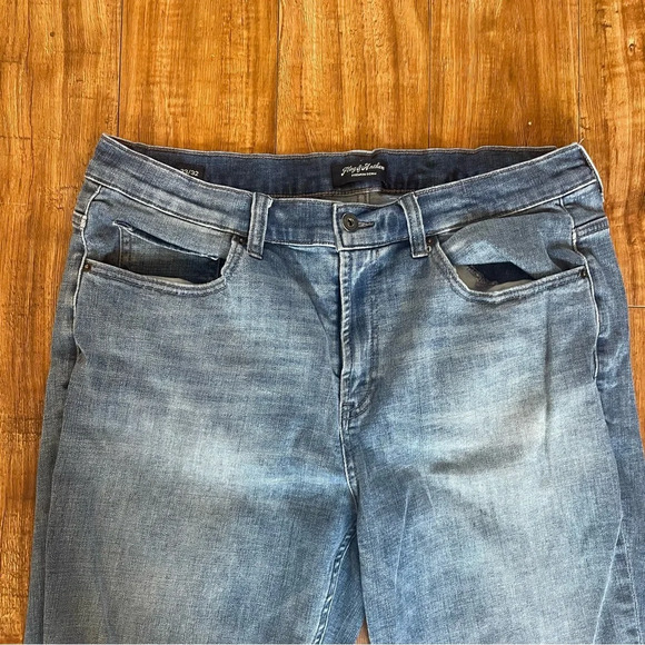 FLAG & ANTHEM Men’s Premium Denim Blue Jeans Portland Relaxed Fit Size 33/32 - Picture 2 of 11